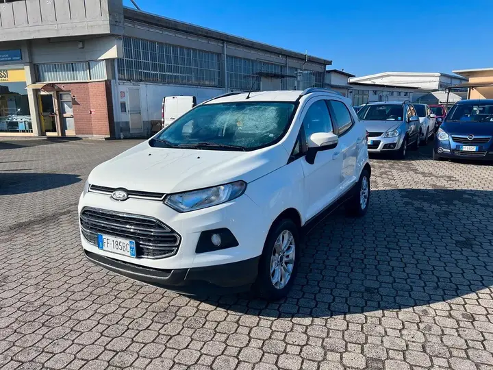 Ford Ecosport 2016 photo 3