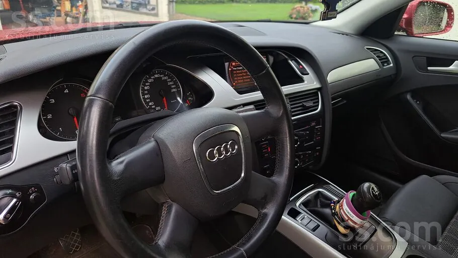Audi A4 2009 photo 5