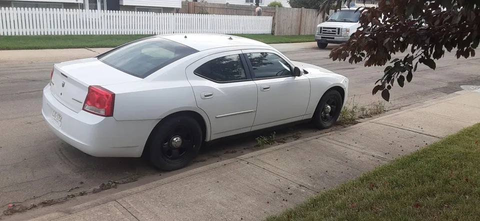 Dodge Charger 2010 photo 3