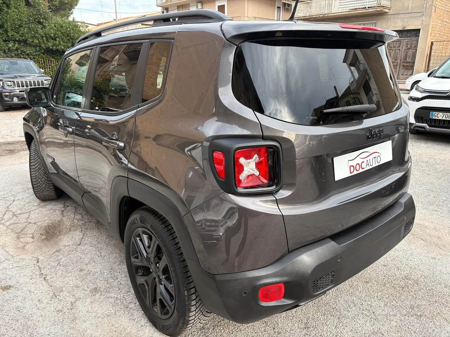Jeep Renegade 2017 photo 4