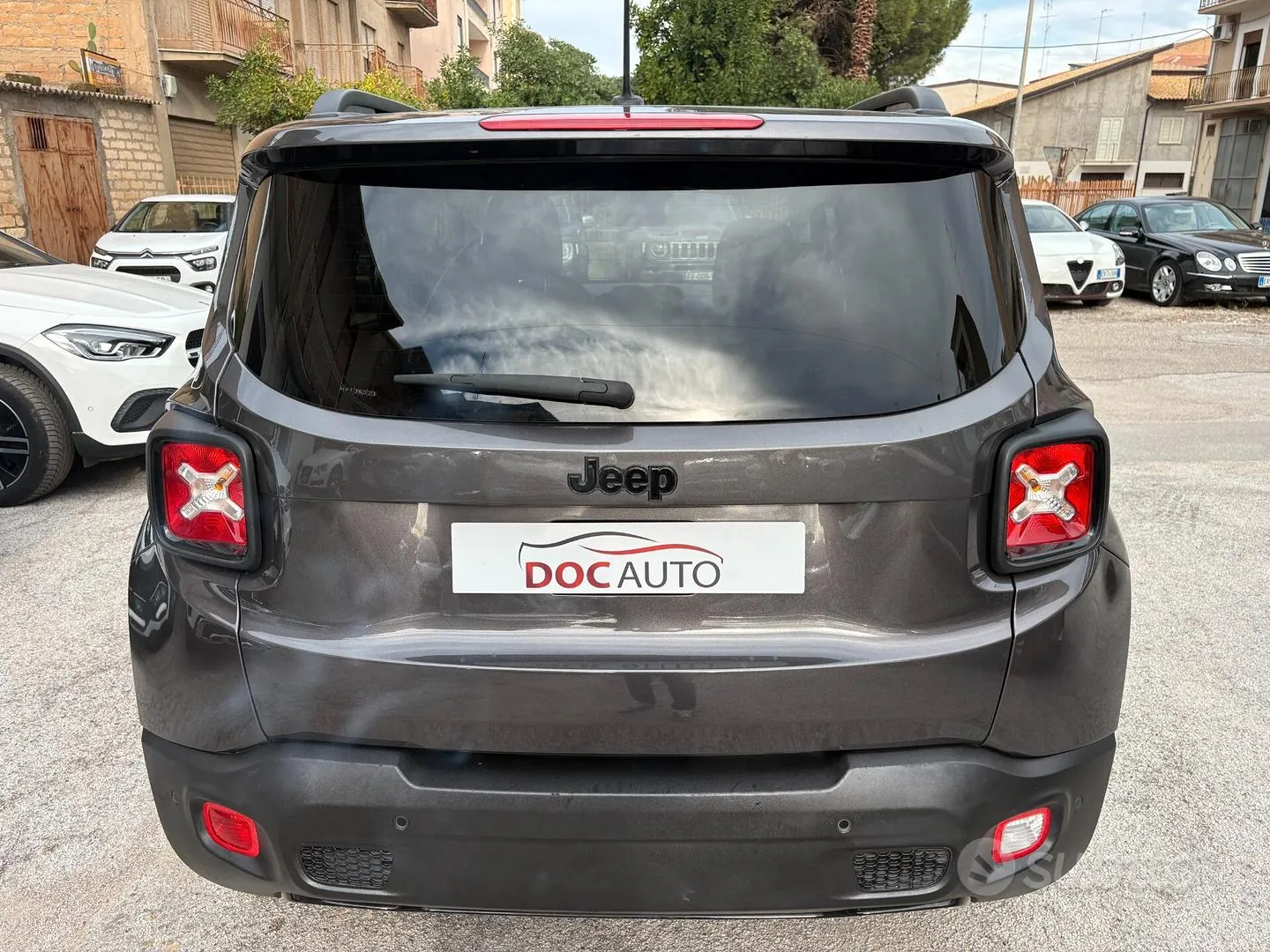 Jeep Renegade 2017 photo 5