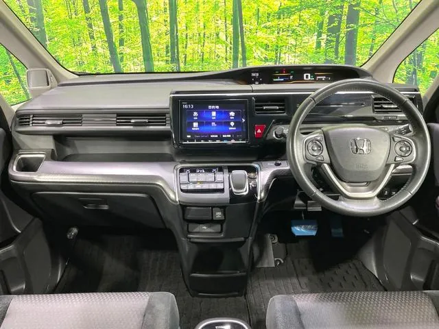 Honda Stepwgn S 2019 photo 2