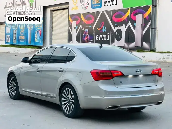 Kia Cadenza 2012 photo 2