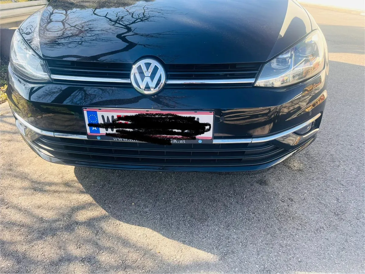Volkswagen Golf 2018 photo 2