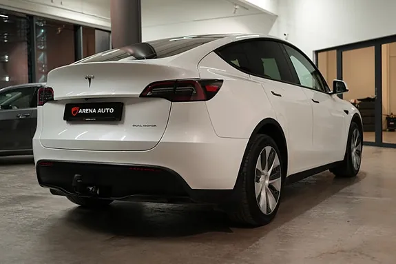 Tesla Model Y 2021 photo 5
