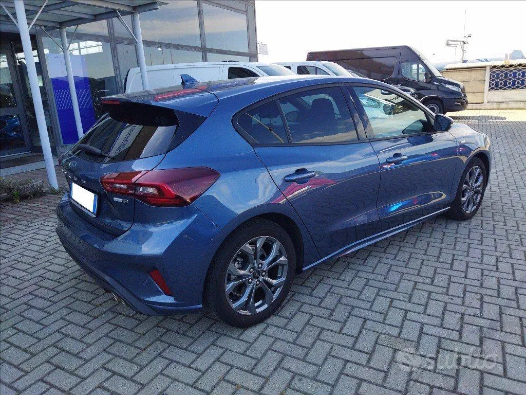 Ford Focus 2023 photo 5