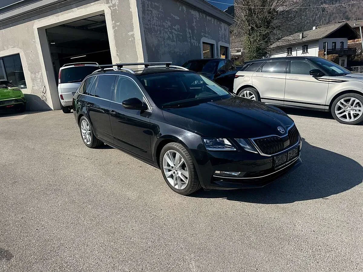 Skoda Octavia 2020 photo 2
