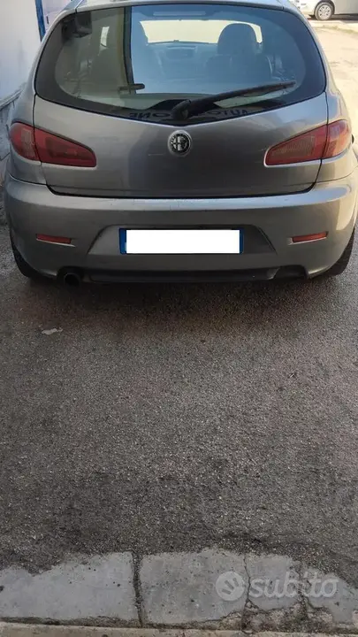 Alfa Romeo 147 2006 photo 3