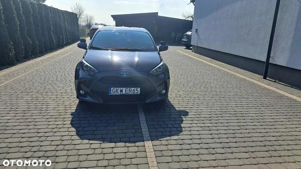 Toyota Yaris 2021 photo 3