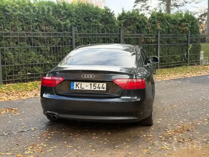 Audi A5 2008 photo 4