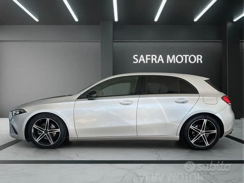 Mercedes-Benz A-Class 2019 photo 3