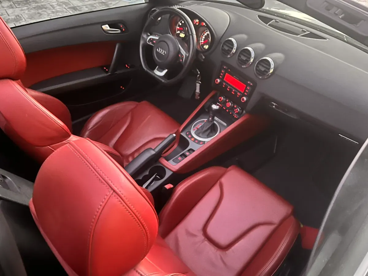 Audi Tt 2008 photo 3