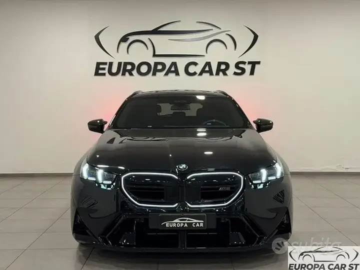 BMW M5 2025 photo 2