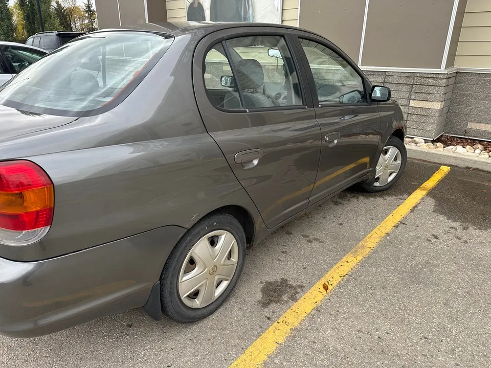 Toyota Echo 2005 photo 5