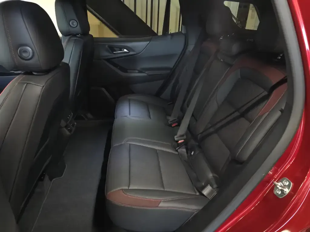 Chevrolet Equinox 2027 photo 5