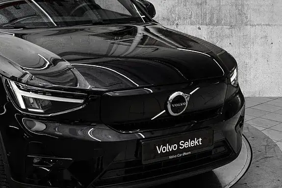 Volvo C40 2023 photo 2