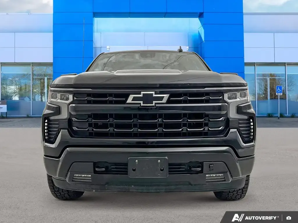 Chevrolet Silverado 1500 2023 photo 3