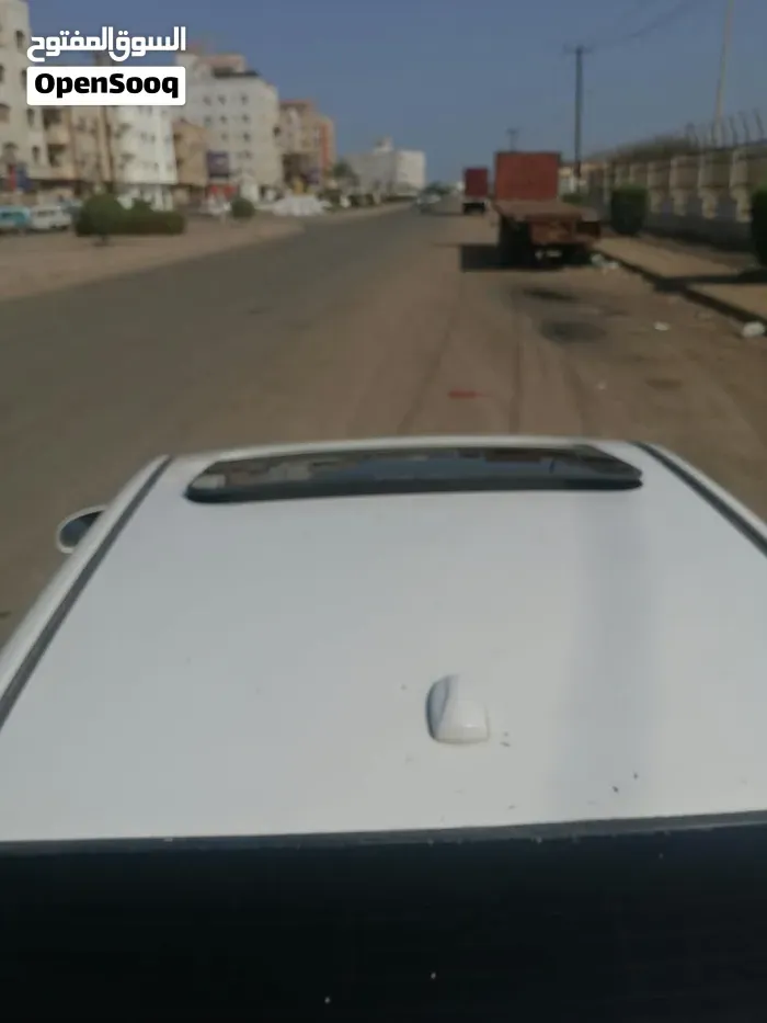 Hyundai Elantra 2008 photo 3