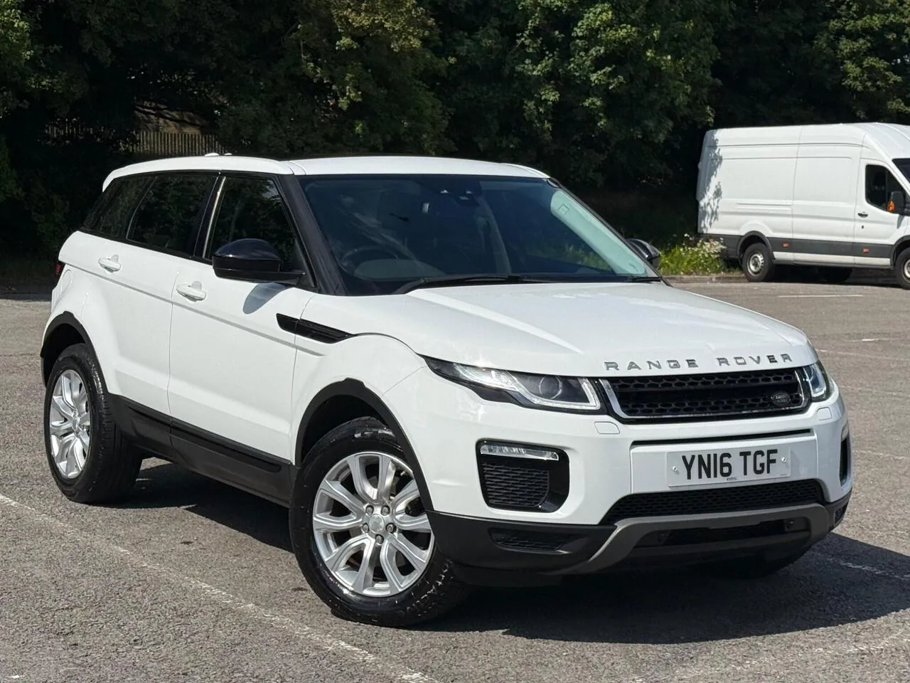Land Rover Range Rover Evoque 2016 photo 2