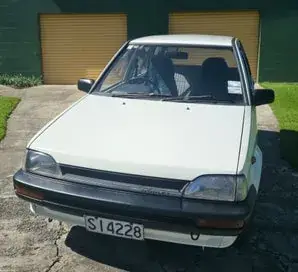 Toyota Starlet 1989 photo 2