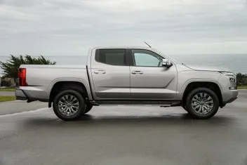 Mitsubishi Triton 2026 photo 3