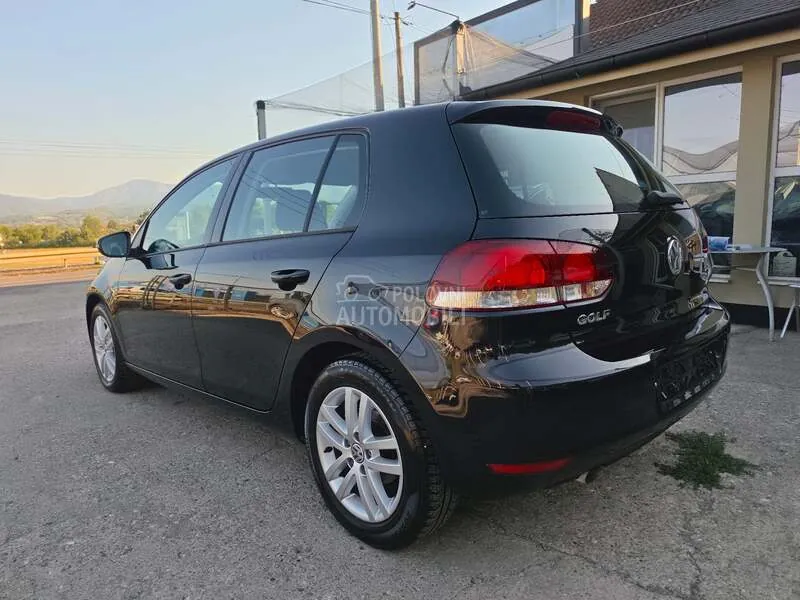 Volkswagen Golf 2012 photo 5