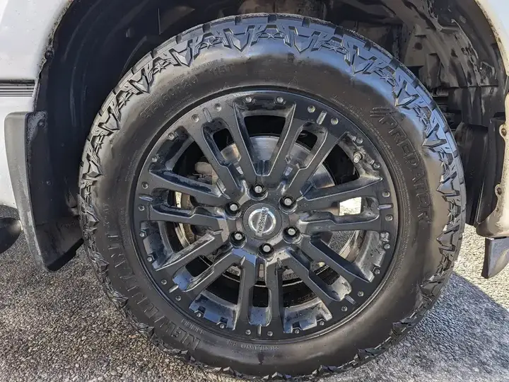 Nissan Titan 2018 photo 5