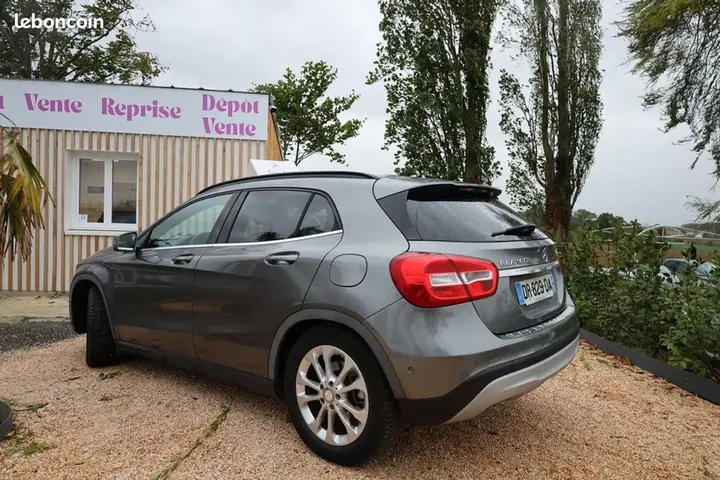 Mercedes-Benz Gla 2015 photo 3