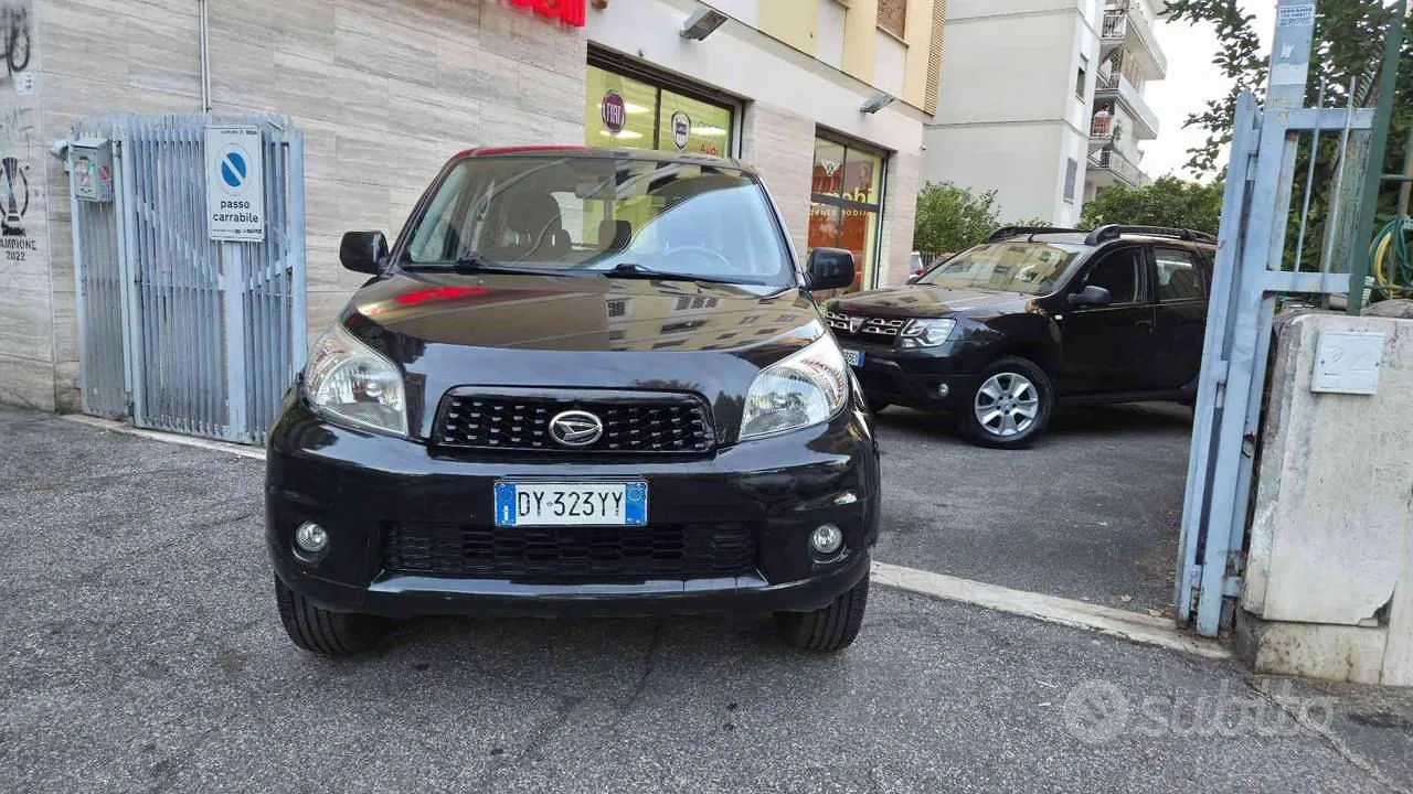 Daihatsu Terios 2010 photo 2