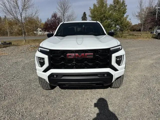 GMC Canyon 2026 photo 3