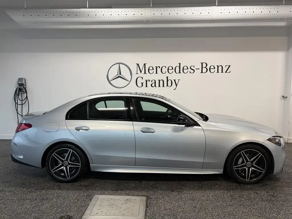Mercedes-Benz C-Class 2023 photo 2