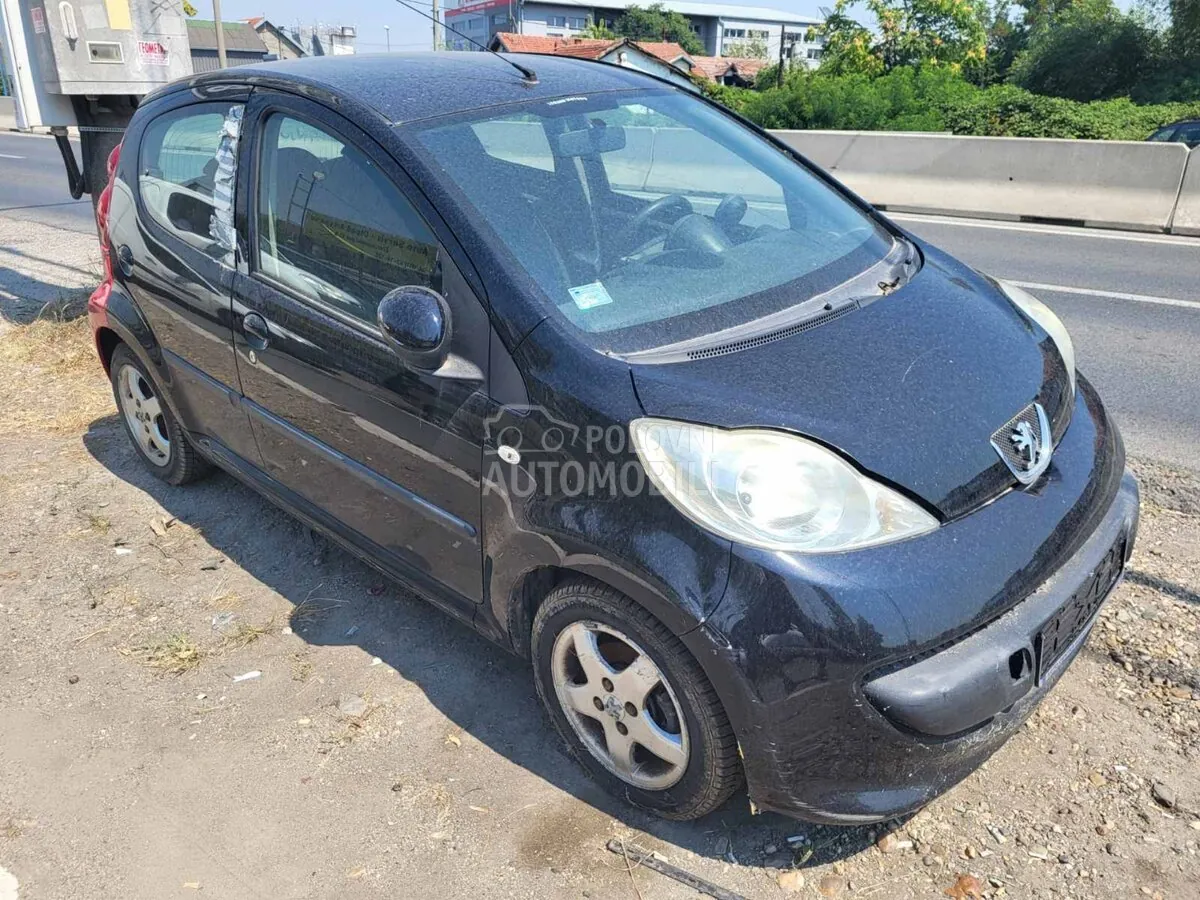 Peugeot 107 2007 photo 2