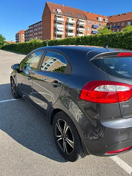 Kia Rio 2013 photo 2