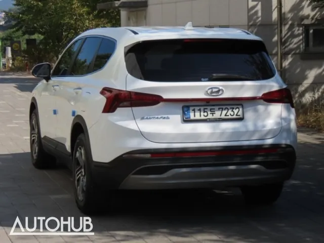 Hyundai Santa Fe 2021 photo 4