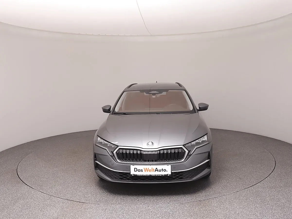 Skoda Octavia 2025 photo 3
