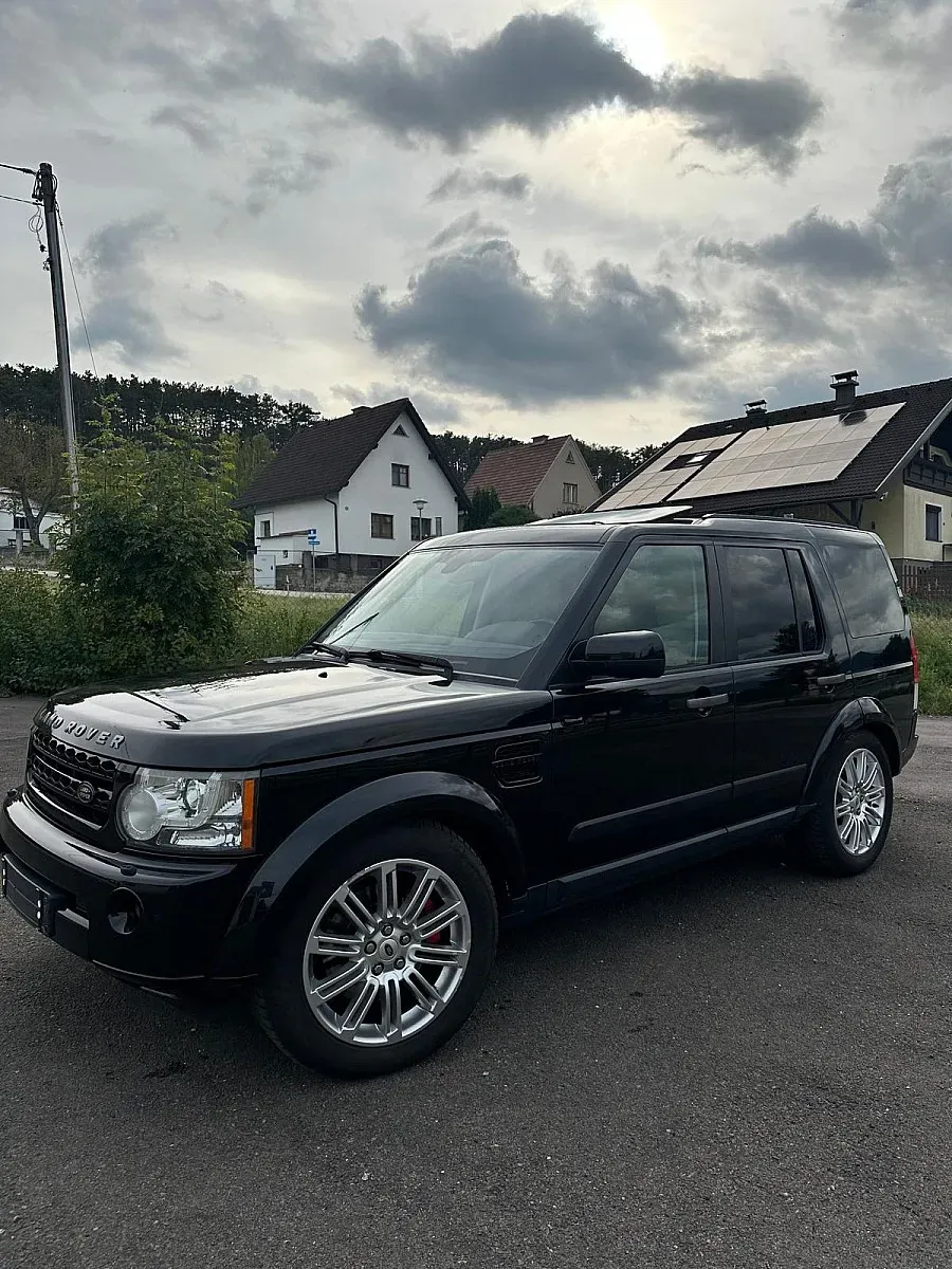 Land Rover Discovery 4 2010 photo 3