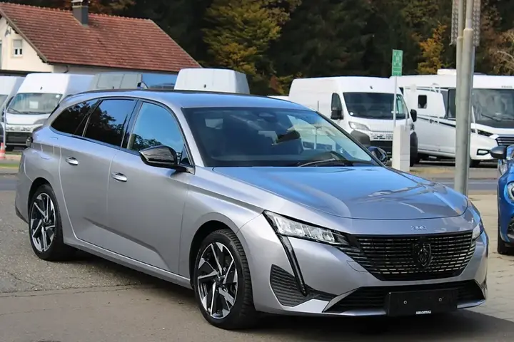 Peugeot 308 2025 photo 3