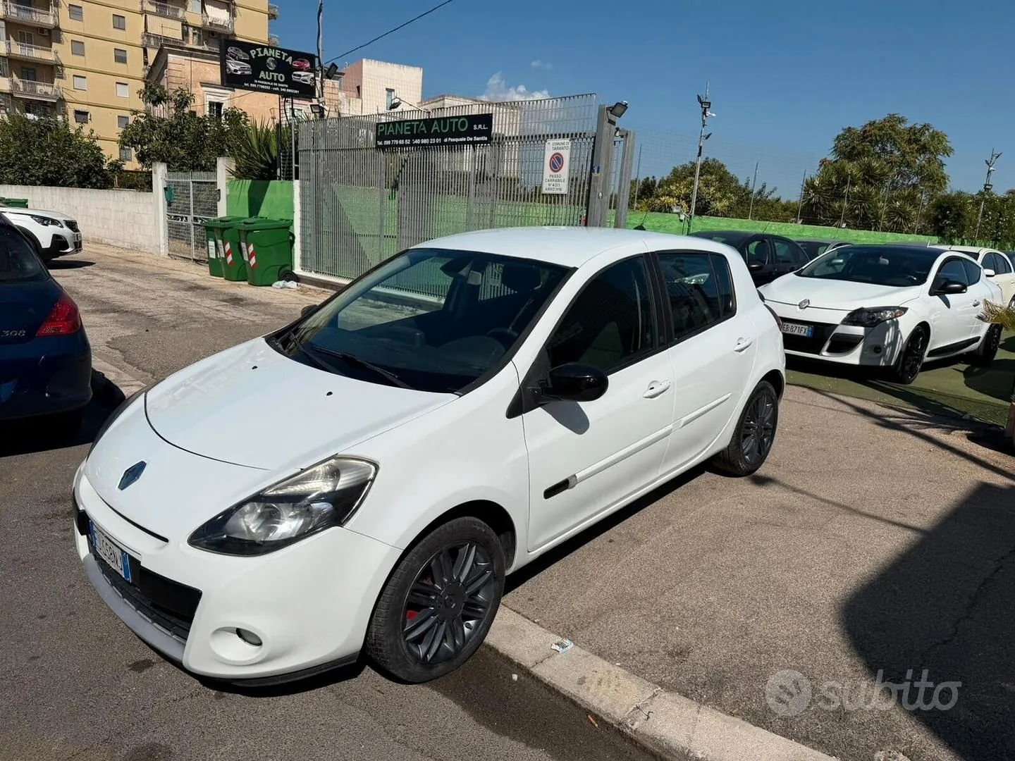 Renault Clio 2011 photo 5