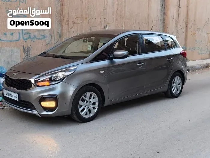 Kia Rondo 2017 photo 4