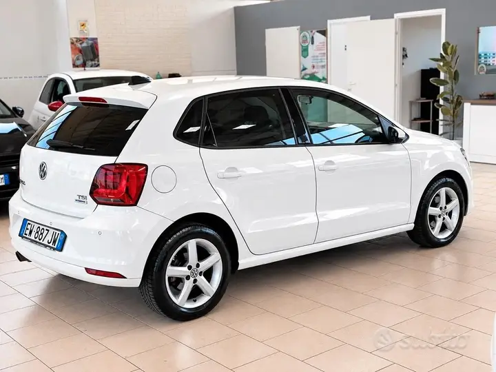 Volkswagen Polo 2014 photo 5