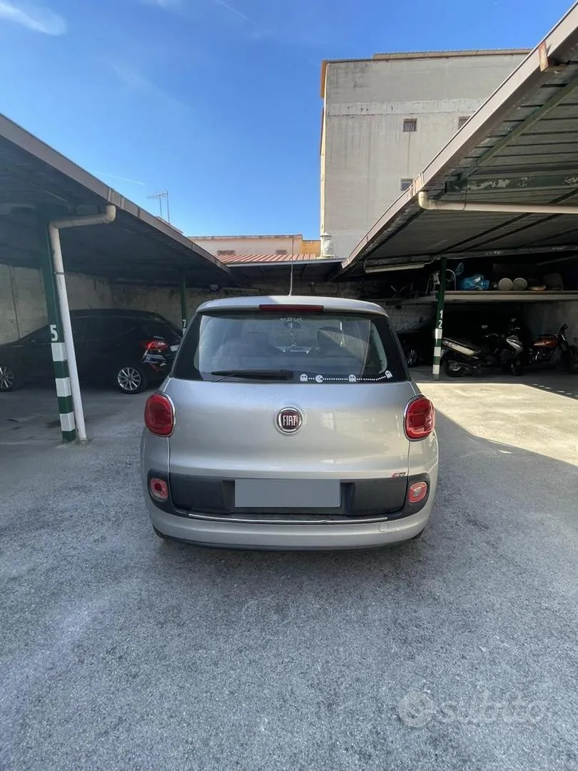 Fiat 500L 2013 photo 2