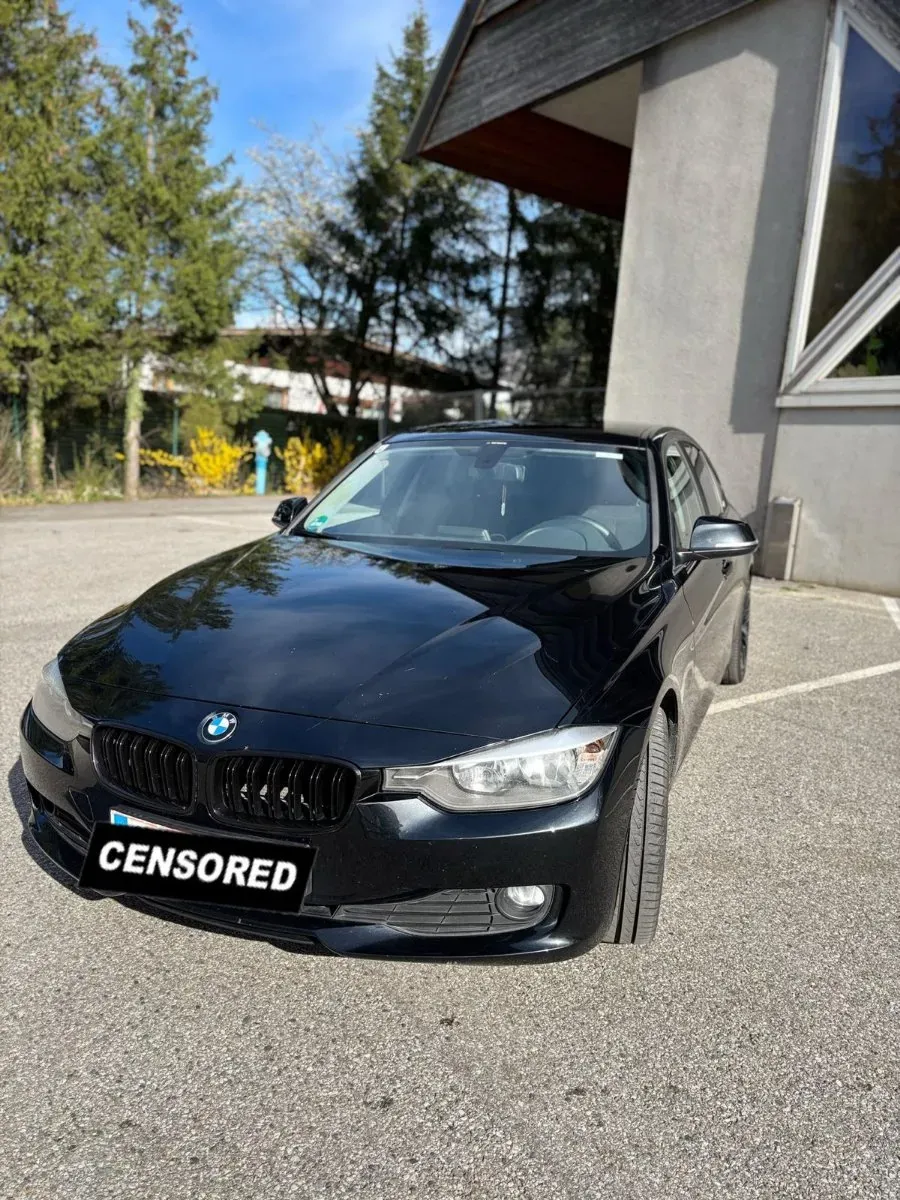 BMW 3 Series 2013 photo 2