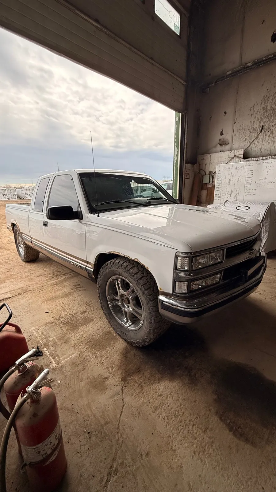 Chevrolet C/K Pickup 1500 1997 photo 2