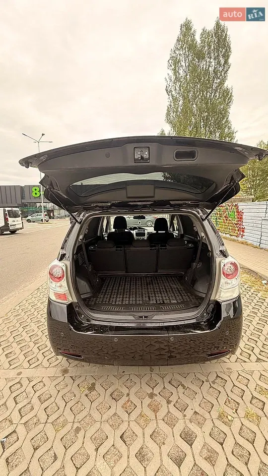Toyota Verso 2009 photo 5