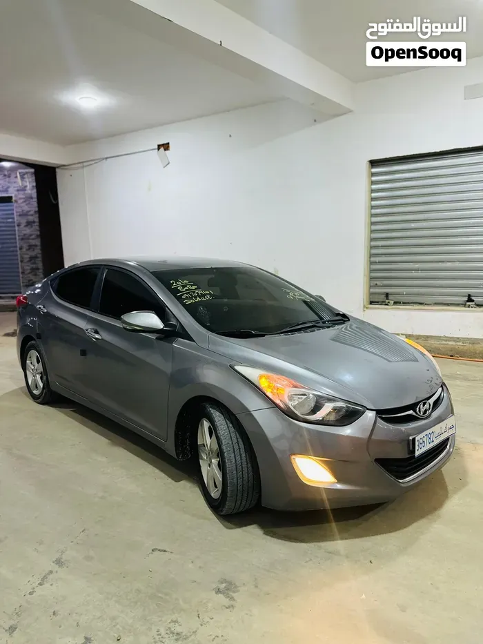 Hyundai Avante 2012 photo 4