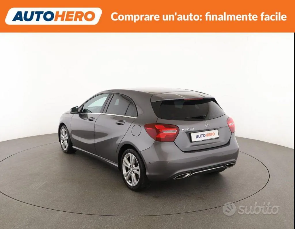 Mercedes-Benz A 200 2017 photo 4