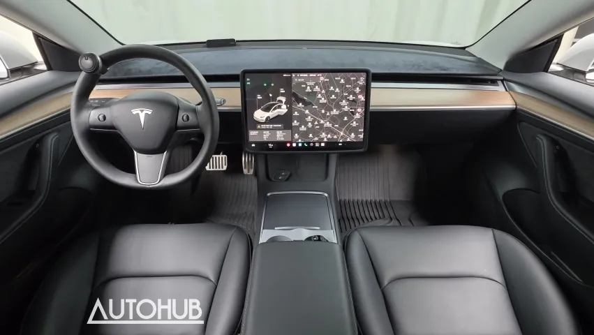 Tesla Model 3 2021 photo 4