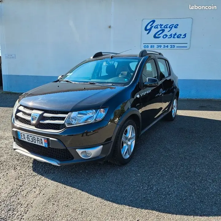 Dacia Sandero 2016 photo 2