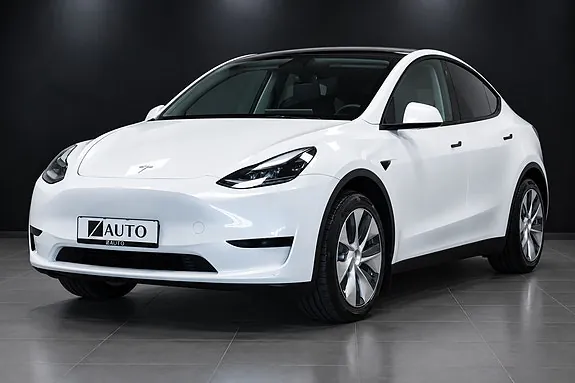 Tesla Model Y 2023 photo 3