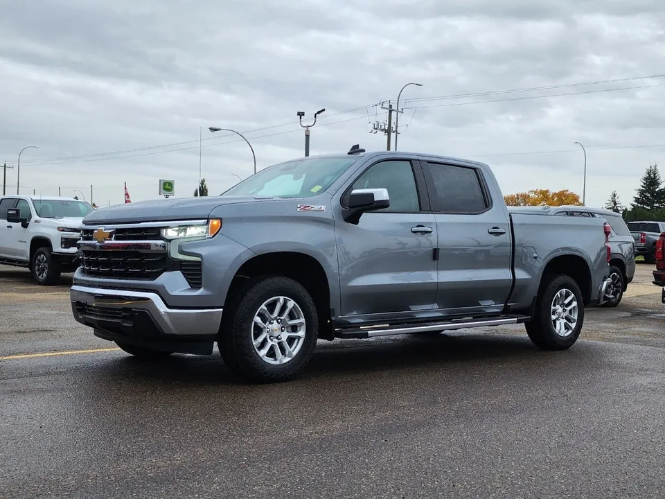 Chevrolet Silverado 1500 2026 photo 2